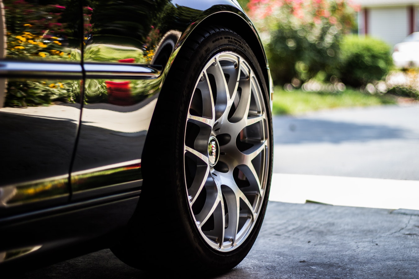 Quelles sont les différentes couches de peinture d'une voiture ?